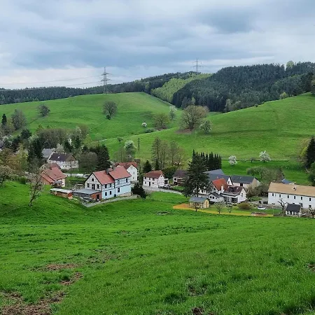 Wunderschoene Ferienwohnung In Thueringen * Langenorla