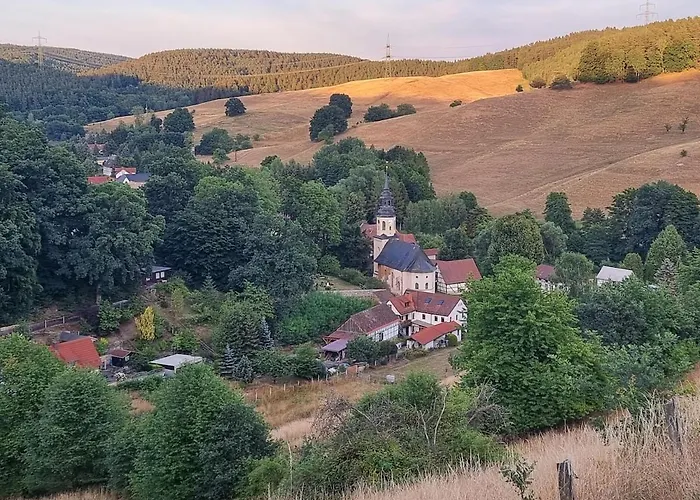 Apartment Wunderschoene Ferienwohnung In Thueringen Langenorla